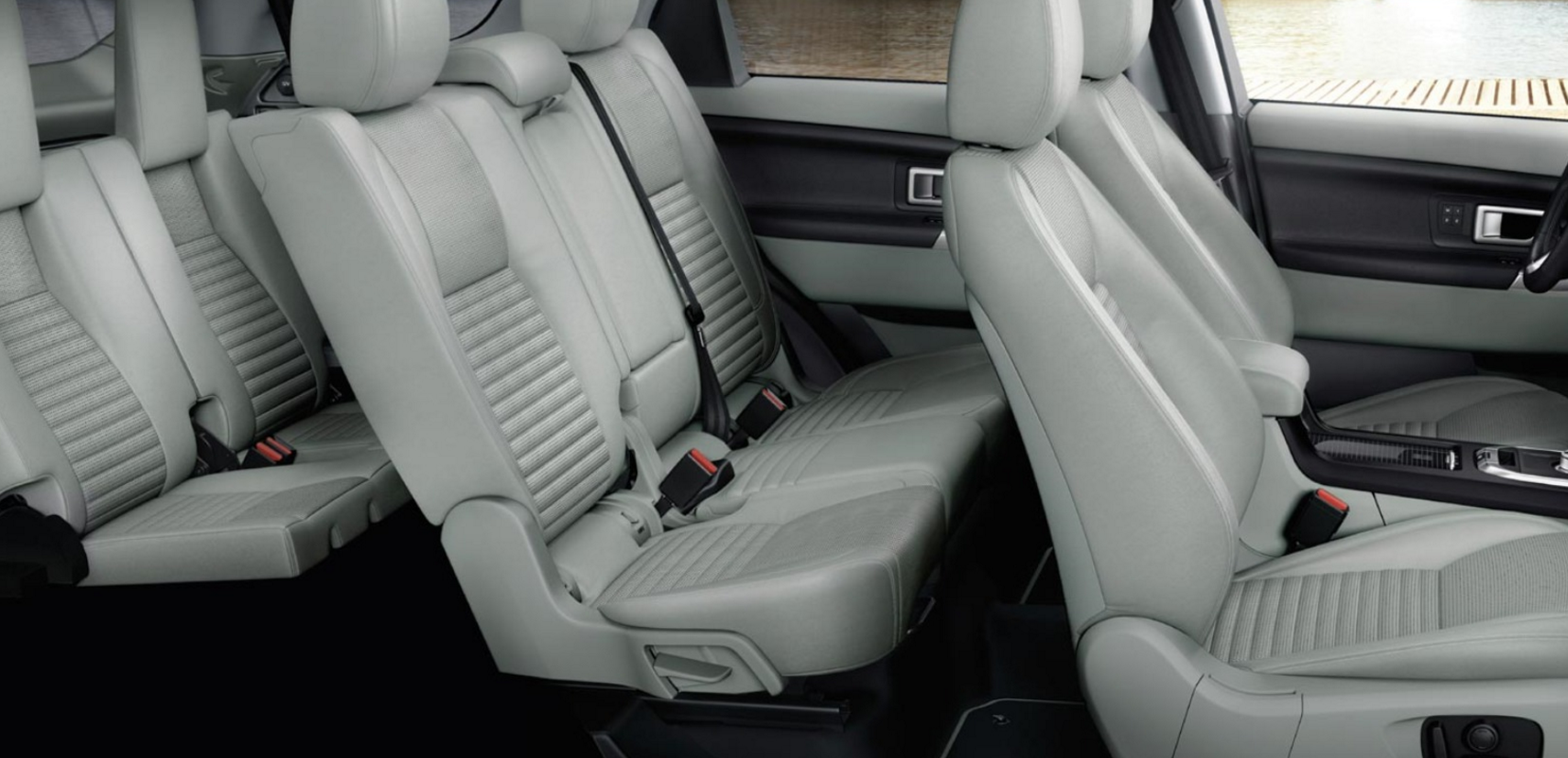 zwaar Inspecteren tiener Land Rover Discovery Sport Trim Options: SE, HSE, and HSE Luxury
