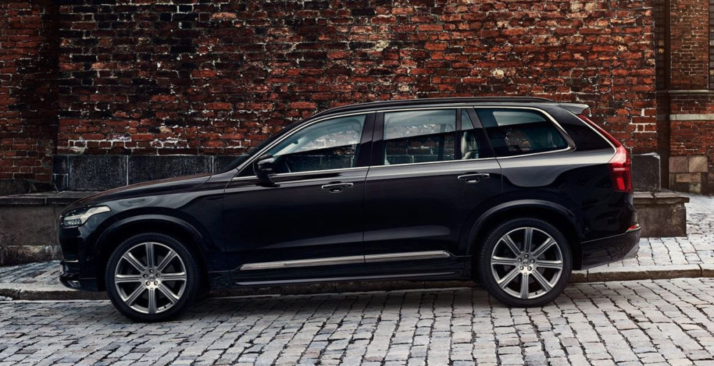 Volvo XC90 against a brick wall