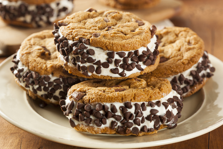 Homemade Chocolate Chip Cookie Ice Cream Sandwich